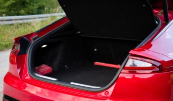 Kia Stinger full
