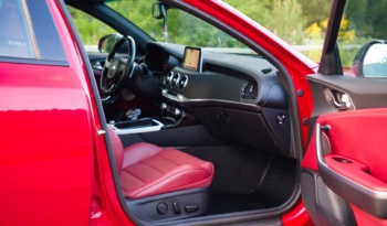 Kia Stinger full