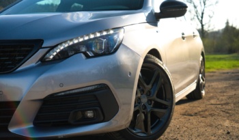 Peugeot 308 GT full