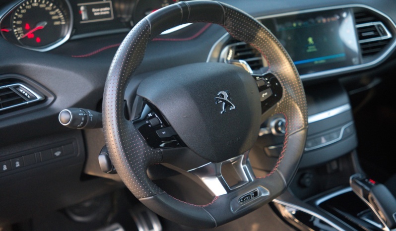 Peugeot 308 GT full