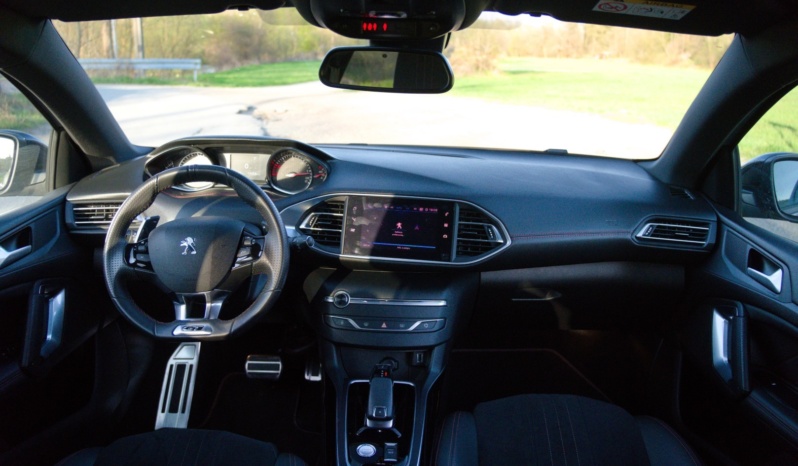 Peugeot 308 GT full