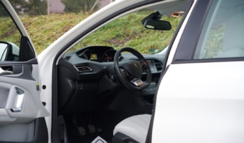 Peugeot 308 full