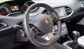 Peugeot 308 full
