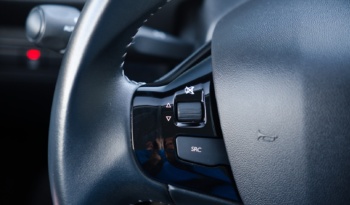 Peugeot 308 full
