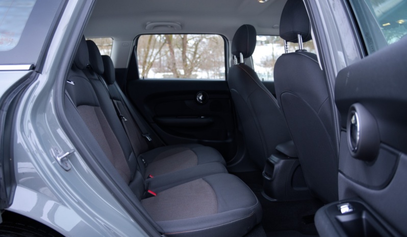 MINI Clubman full