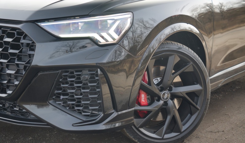 Audi RSQ3 4×4 full
