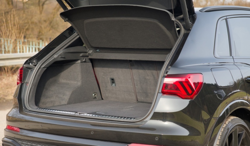 Audi RSQ3 4×4 full