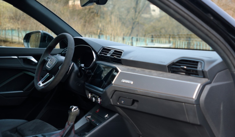 Audi RSQ3 4×4 full