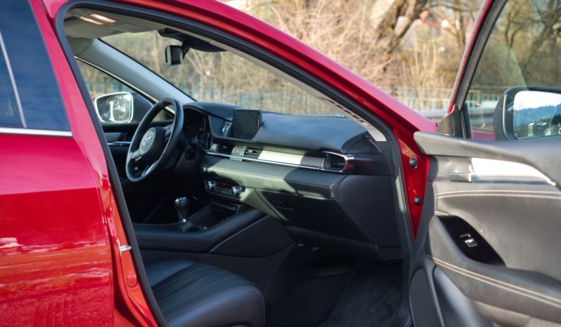 Mazda 6 full