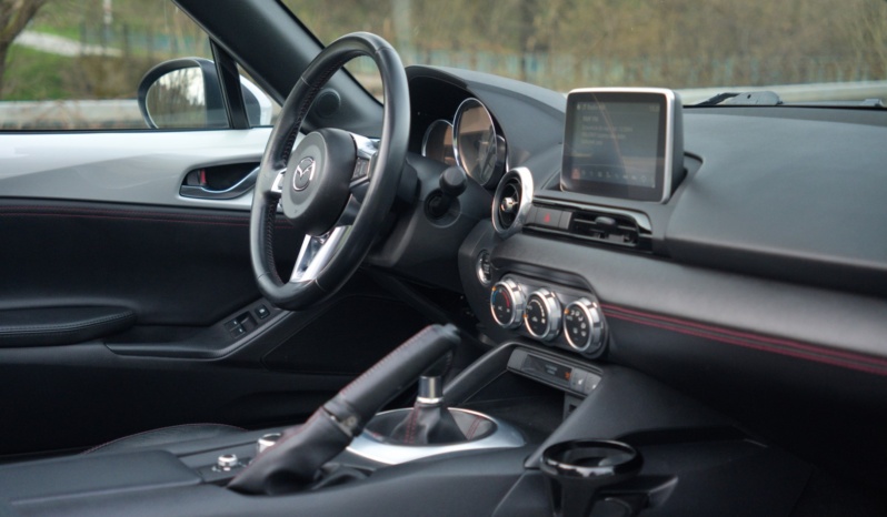 Mazda MX5 full