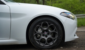 Alfa Romeo Giulia full