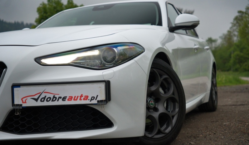 Alfa Romeo Giulia full