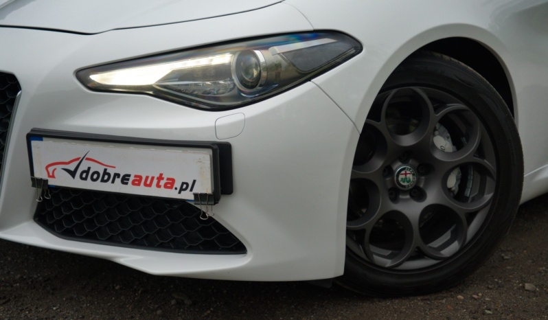 Alfa Romeo Giulia full
