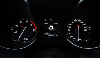 Alfa Romeo Giulia full