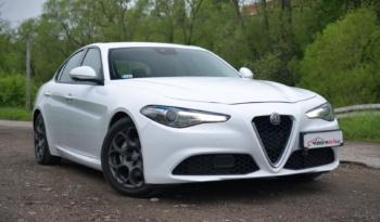 Alfa Romeo Giulia full