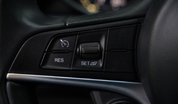 Alfa Romeo Giulia full
