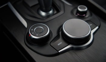Alfa Romeo Giulia full