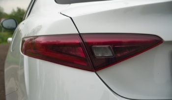 Alfa Romeo Giulia full