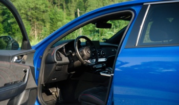 KIA Stinger full