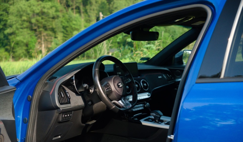 KIA Stinger full