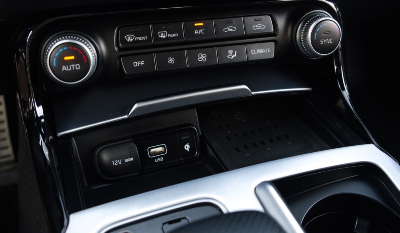 KIA Stinger full