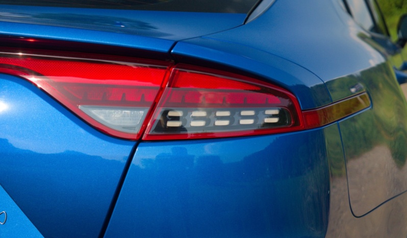 KIA Stinger full