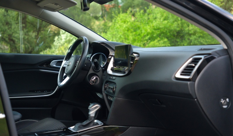 KIA XCeed full