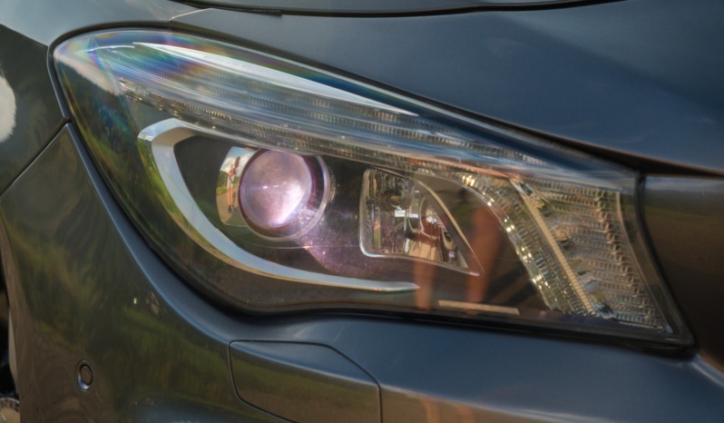 Mercedes CLA full