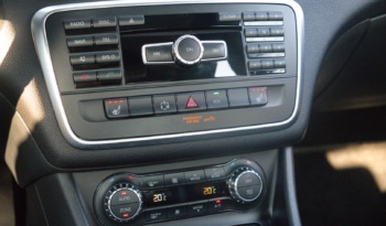 Mercedes CLA full