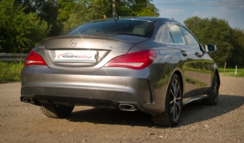 Mercedes CLA full