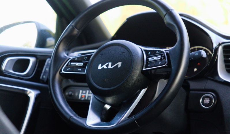 KIA XCeed full