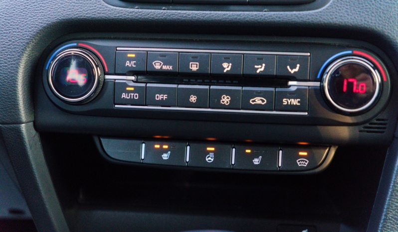 KIA XCeed full