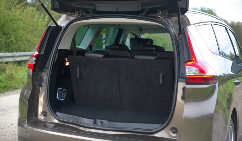 Renault Scenic full