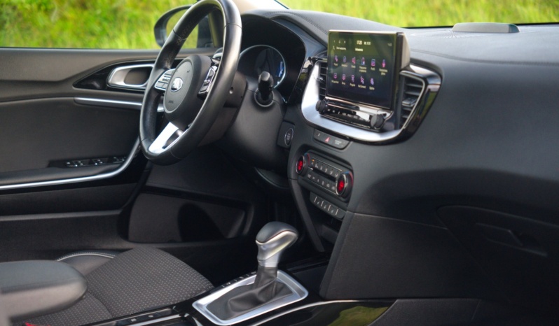 KIA xCeed full