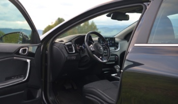 KIA xCeed full