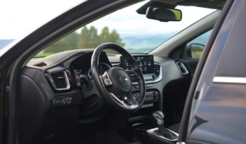 KIA xCeed full