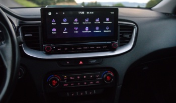 KIA xCeed full