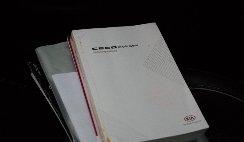 KIA xCeed full