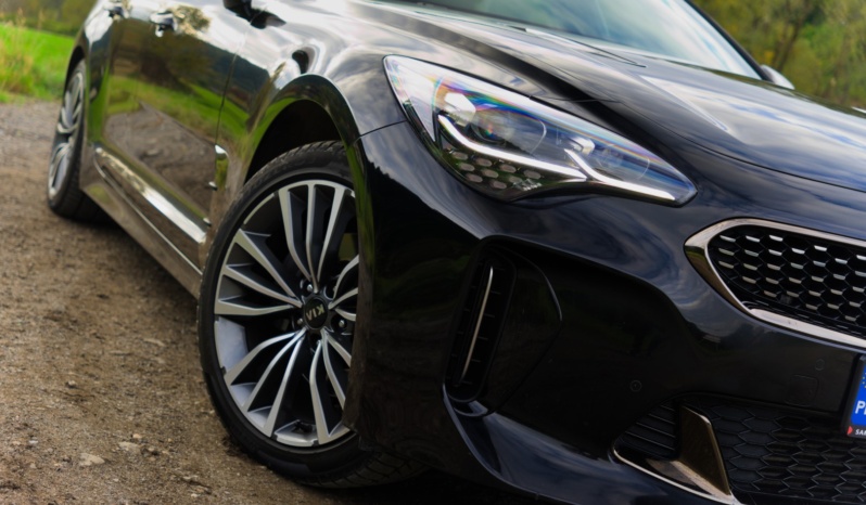 Kia Stinger full