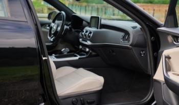 Kia Stinger full