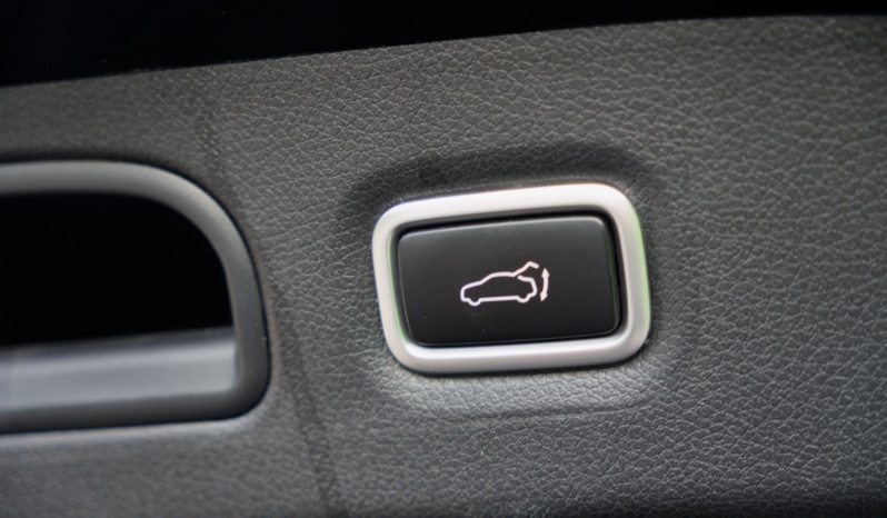 Kia Stinger full