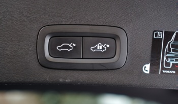Volvo XC40 full