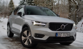 Volvo XC40 full