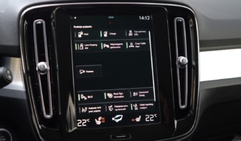 Volvo XC40 full