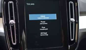 Volvo XC40 full