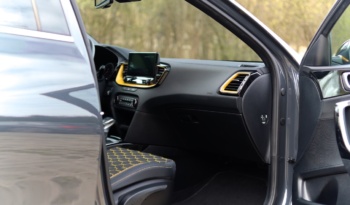 KIA xCeed full