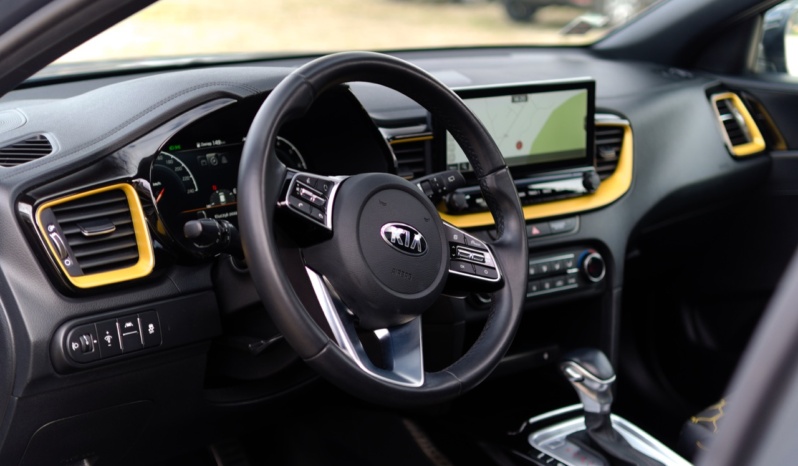 KIA xCeed full