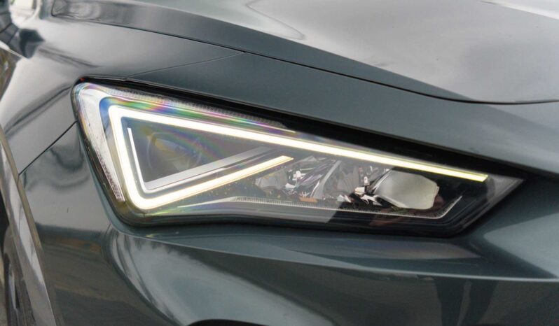 
								Cupra Formentor full									