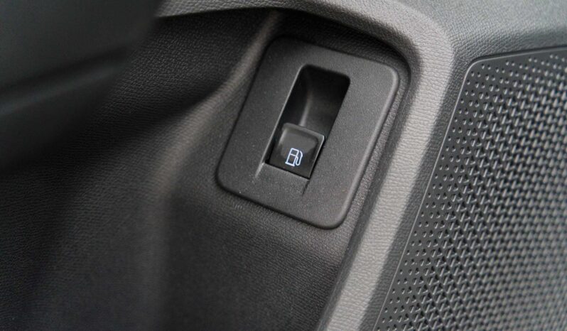 
								Cupra Formentor full									