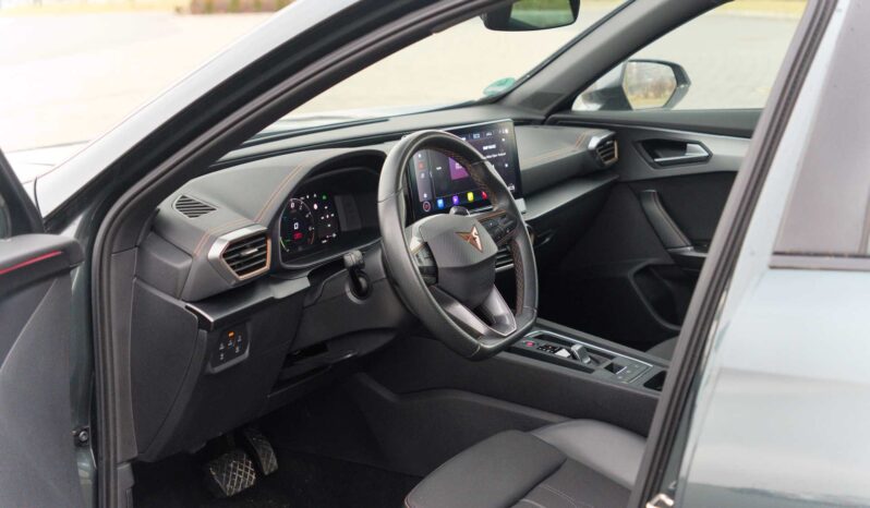 
								Cupra Formentor full									